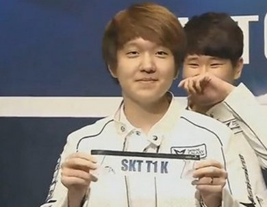 资讯AF职业选手宣布退役，职业生涯10佳精彩镜头